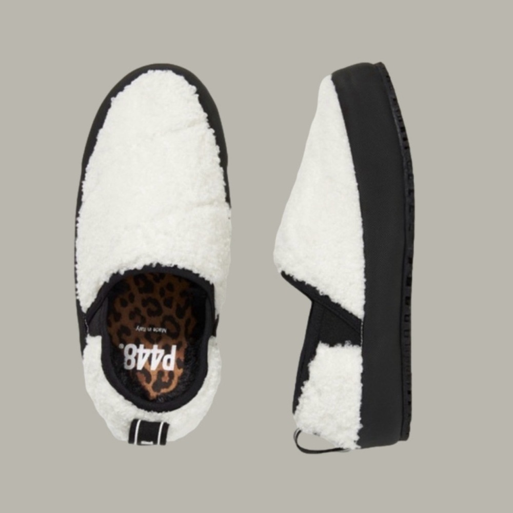 P448 Laby Slip On White and Black Slip-On Sneakers